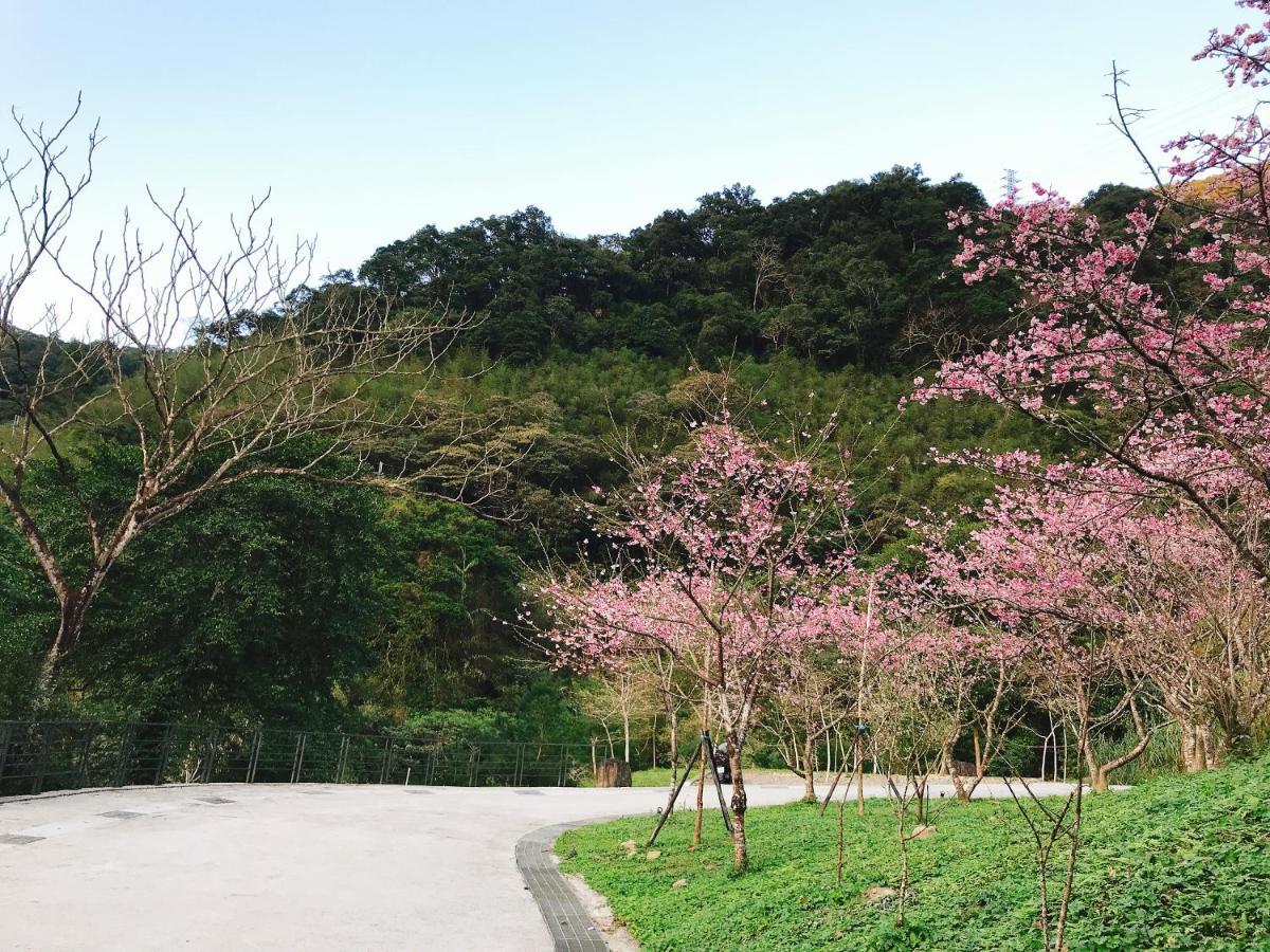 烏來足立司拉 Sla Ulay 溫泉會館 Appartement Wulai Buitenkant foto