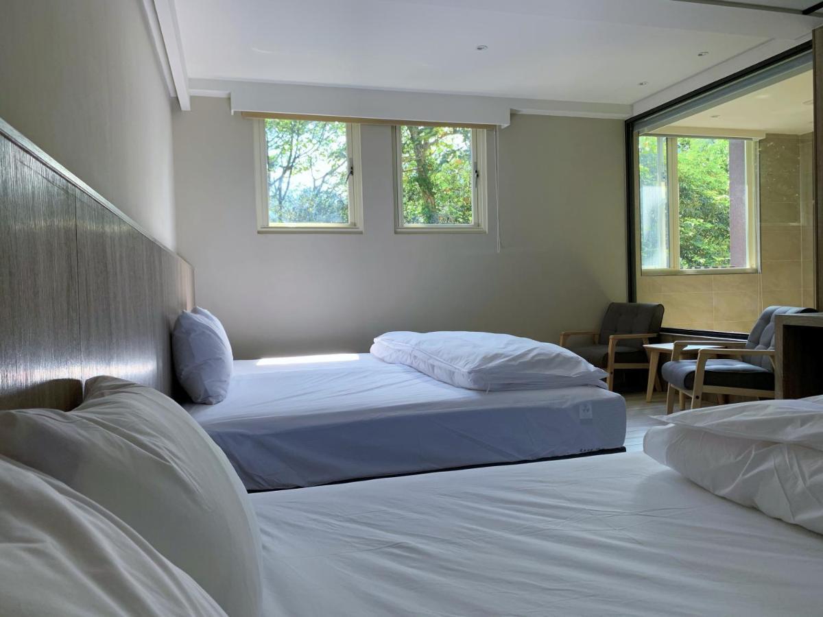 烏來足立司拉 Sla Ulay 溫泉會館 Appartement Wulai Buitenkant foto