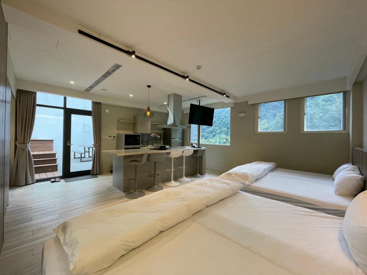 烏來足立司拉 Sla Ulay 溫泉會館 Appartement Wulai Buitenkant foto
