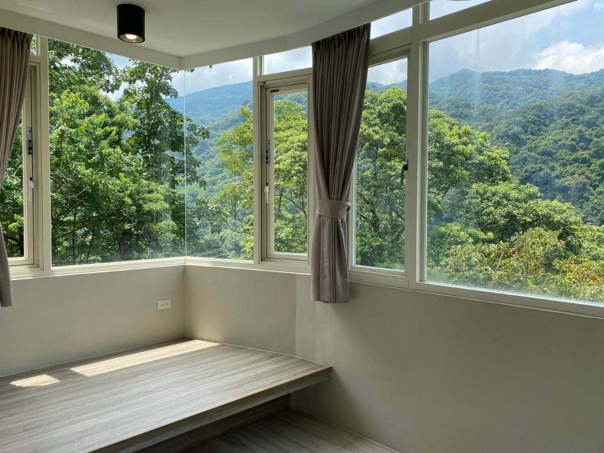 烏來足立司拉 Sla Ulay 溫泉會館 Appartement Wulai Buitenkant foto