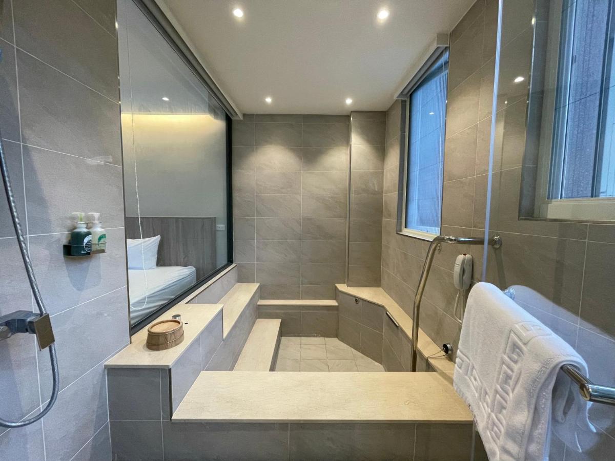 烏來足立司拉 Sla Ulay 溫泉會館 Appartement Wulai Buitenkant foto