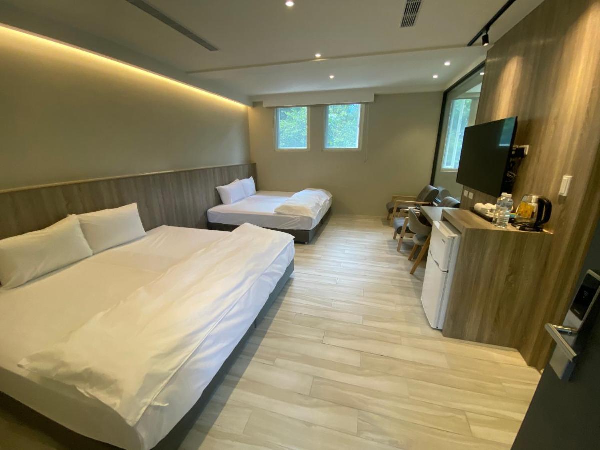 烏來足立司拉 Sla Ulay 溫泉會館 Appartement Wulai Buitenkant foto